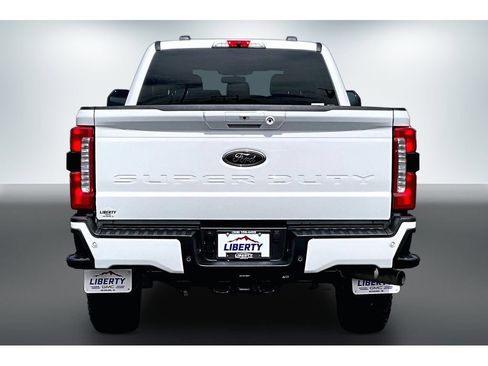 Used 2026 Ford F250 Lariat w/ Tremor Off-Road Package AWD/4WD image 5