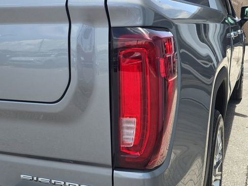 New 2026 GMC Sierra 1500 Denali w/ Denali Reserve Package AWD/4WD image 8