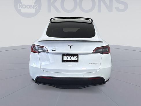 Used 2021 Tesla Model Y Performance image 5