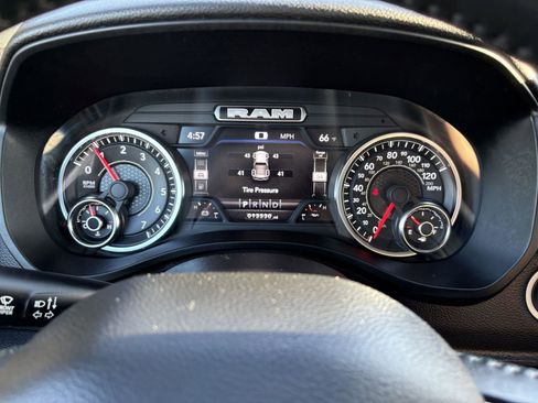 Used 2023 RAM 1500 Big Horn image 19