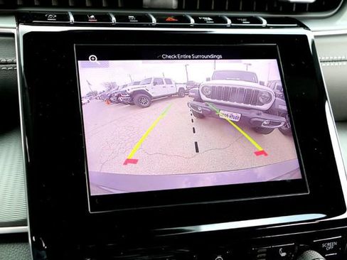 New 2025 Jeep Grand Cherokee L Laredo image 14