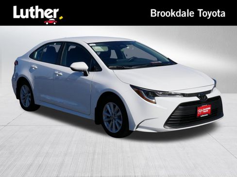 Certified 2024 Toyota Corolla LE w/ LE Convenience Package image 1