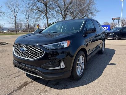 Used 2024 Ford Edge SEL w/ Convenience Package