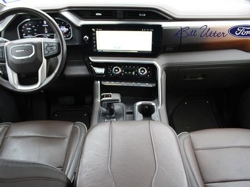 Used 2023 GMC Sierra 1500 Denali w/ Technology Package image 17