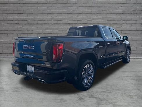 Used 2023 GMC Sierra 1500 Denali w/ Denali Reserve Package AWD/4WD image 7