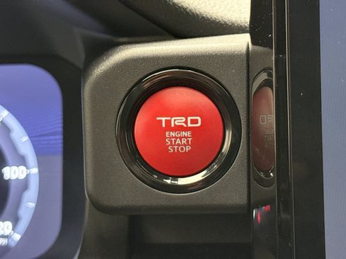 Used 2025 Toyota 4Runner TRD Sport Premium AWD/4WD image 22