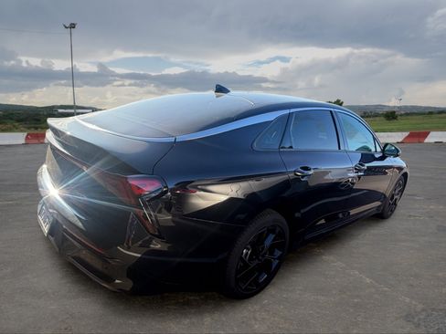 Certified 2026 Kia K5 GT-Line w/ GT-Line Premium Package FWD image 3