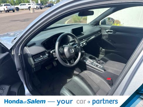 Used 2024 Honda Civic Sport image 2