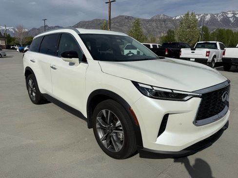 Used 2025 INFINITI QX60 Luxe w/ Vision Package AWD/4WD image 9