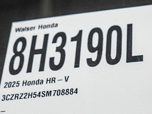 Used 2025 Honda HR-V Sport image 29