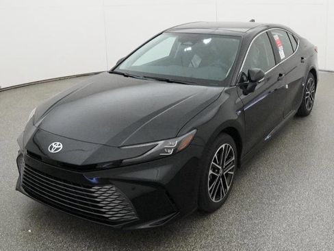New 2026 Toyota Camry XLE AWD/4WD image 22