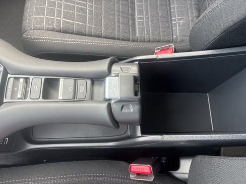 New 2026 Honda HR-V LX image 23