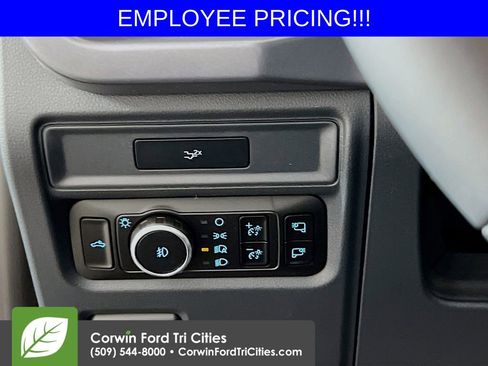 New 2026 Ford F150 XLT w/ Equipment Group 302A MID AWD/4WD image 18