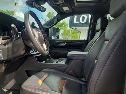 Used 2024 GMC Sierra 3500 AT4 w/ AT4 Premium Plus Package image 12