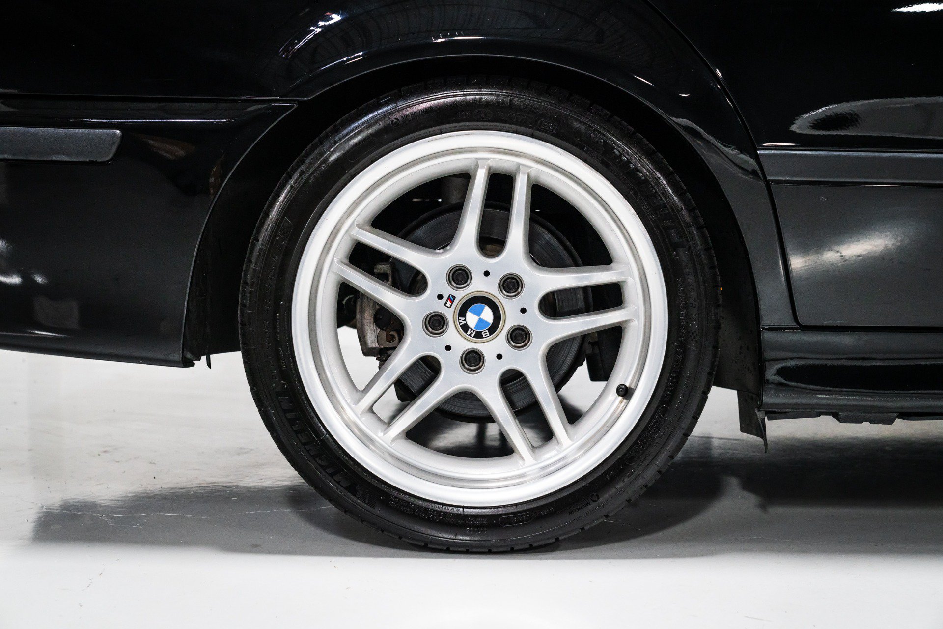 Used 2003 BMW 540i Sedan RWD image 11