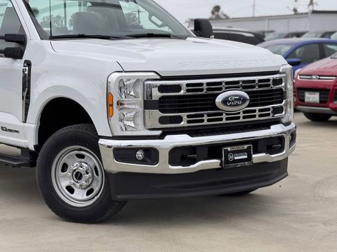 New 2025 Ford F350 XL w/ XL Chrome Package AWD/4WD image 4