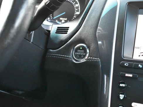 Used 2019 Ford Explorer Platinum AWD/4WD image 42