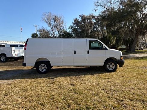 New 2025 Chevrolet Express 2500 Extended w/ Driver Convenience Package RWD image 17
