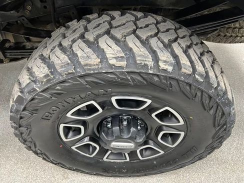 Used 2023 Ford F350 Platinum AWD/4WD image 16