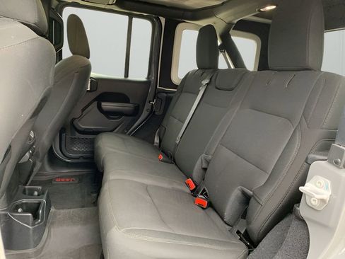 Used 2021 Jeep Wrangler Unlimited Sport image 13