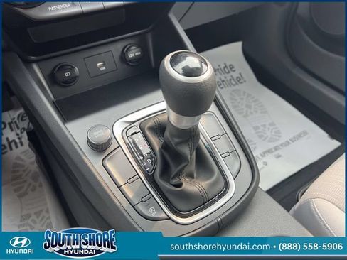 Certified 2023 Hyundai Kona SEL AWD/4WD image 31