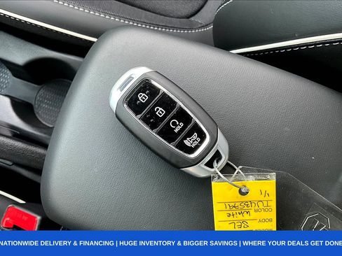 Used 2026 Hyundai Venue SEL FWD image 45