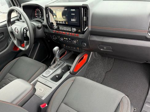 New 2026 Nissan Frontier PRO-4X AWD/4WD image 15
