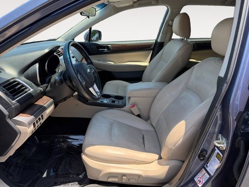 Used 2015 Subaru Outback 2.5i Limited w/ Protection Package #1 AWD/4WD image 10