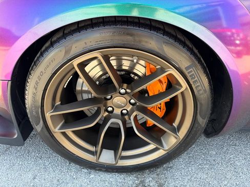 Used 2022 Dodge Challenger SRT Hellcat RWD image 9