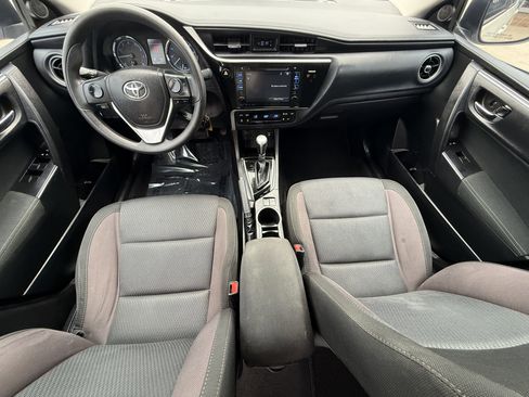 Used 2017 Toyota Corolla LE image 11