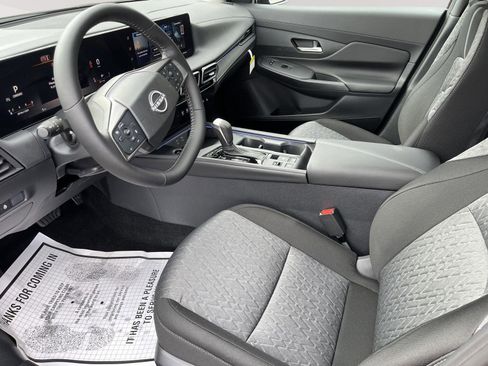 New 2026 Nissan Sentra SV FWD image 23