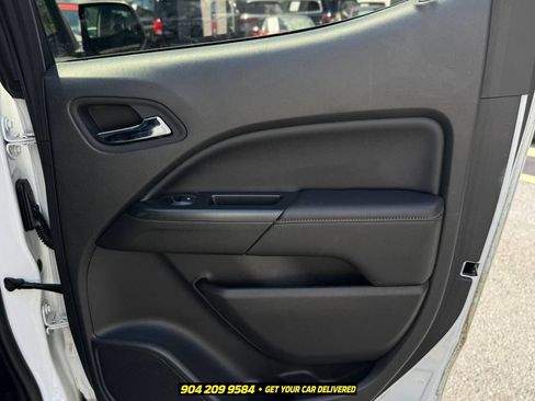 Used 2022 GMC Canyon AT4 AWD/4WD image 28