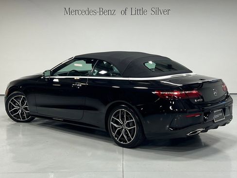 Used 2023 Mercedes-Benz E 450 4MATIC Cabriolet image 5
