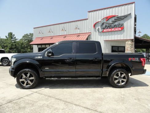 Used 2016 Ford F150 Lariat w/ Equipment Group 502A Luxury AWD/4WD image 3