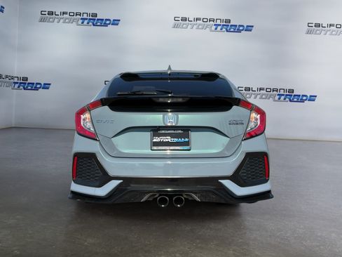 Used 2018 Honda Civic Sport Touring image 6