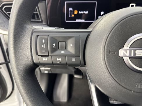 New 2025 Nissan Kicks SV w/ SV Premium Package image 13