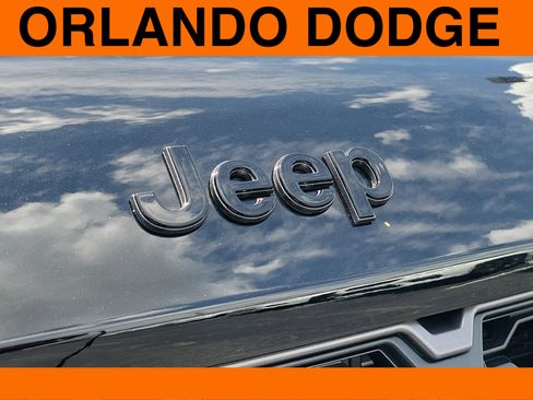 New 2026 Jeep Grand Cherokee Altitude RWD image 7