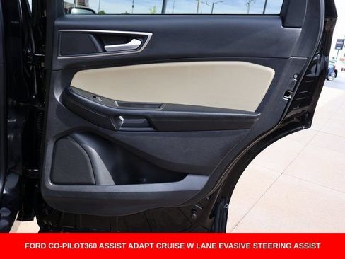 Used 2022 Ford Edge SEL AWD/4WD image 13