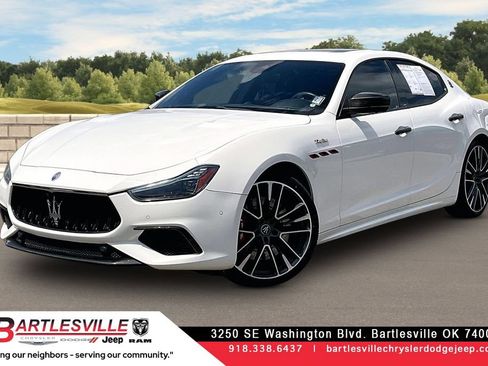 Used 2021 Maserati Ghibli Trofeo RWD image 1