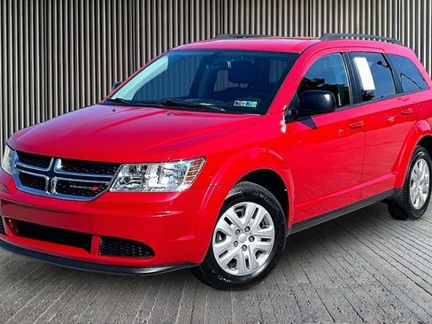 Used 2020 Dodge Journey SE w/ SE Popular Equipment Group FWD image 14