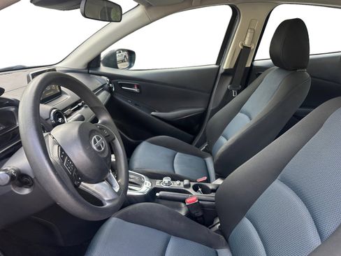 Used 2016 Scion iA image 11