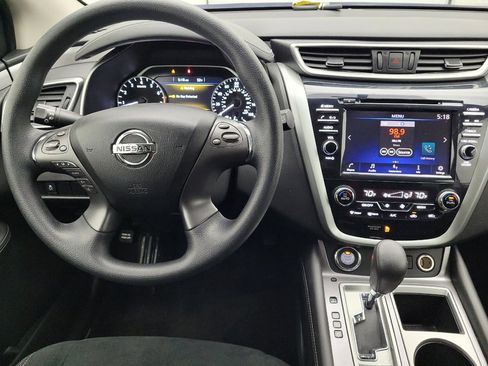 Used 2019 Nissan Murano S image 22