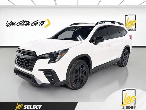 Used 2025 Subaru Ascent Bronze Edition AWD/4WD image 1