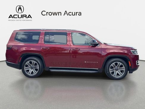 Used 2023 Jeep Wagoneer Series II w/ Convenience Group I AWD/4WD image 5