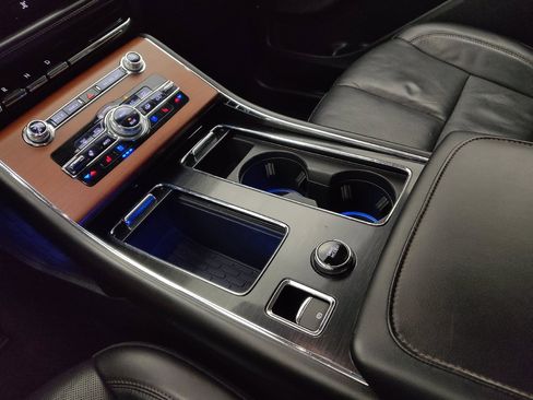 Used 2021 Lincoln Aviator Reserve w/ Equipment Group 201A AWD/4WD image 26