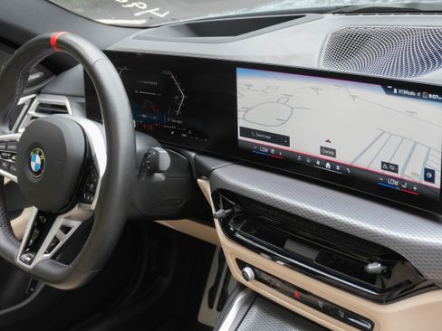 Certified 2026 BMW 440i xDrive AWD/4WD image 11