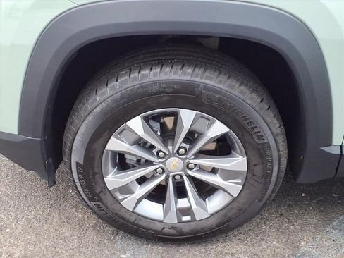 Used 2026 Chevrolet Equinox LT w/ Convenience Package II image 8