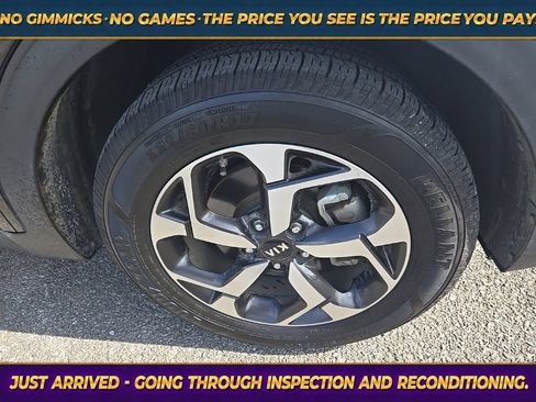 Used 2021 Kia Sportage LX FWD image 9