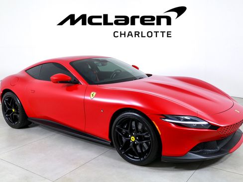 Used 2023 Ferrari Roma image 2