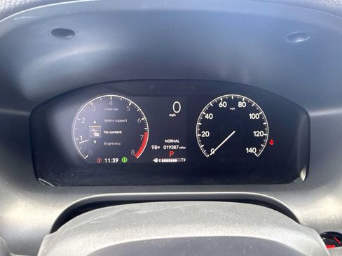 Used 2023 Honda HR-V Sport image 23